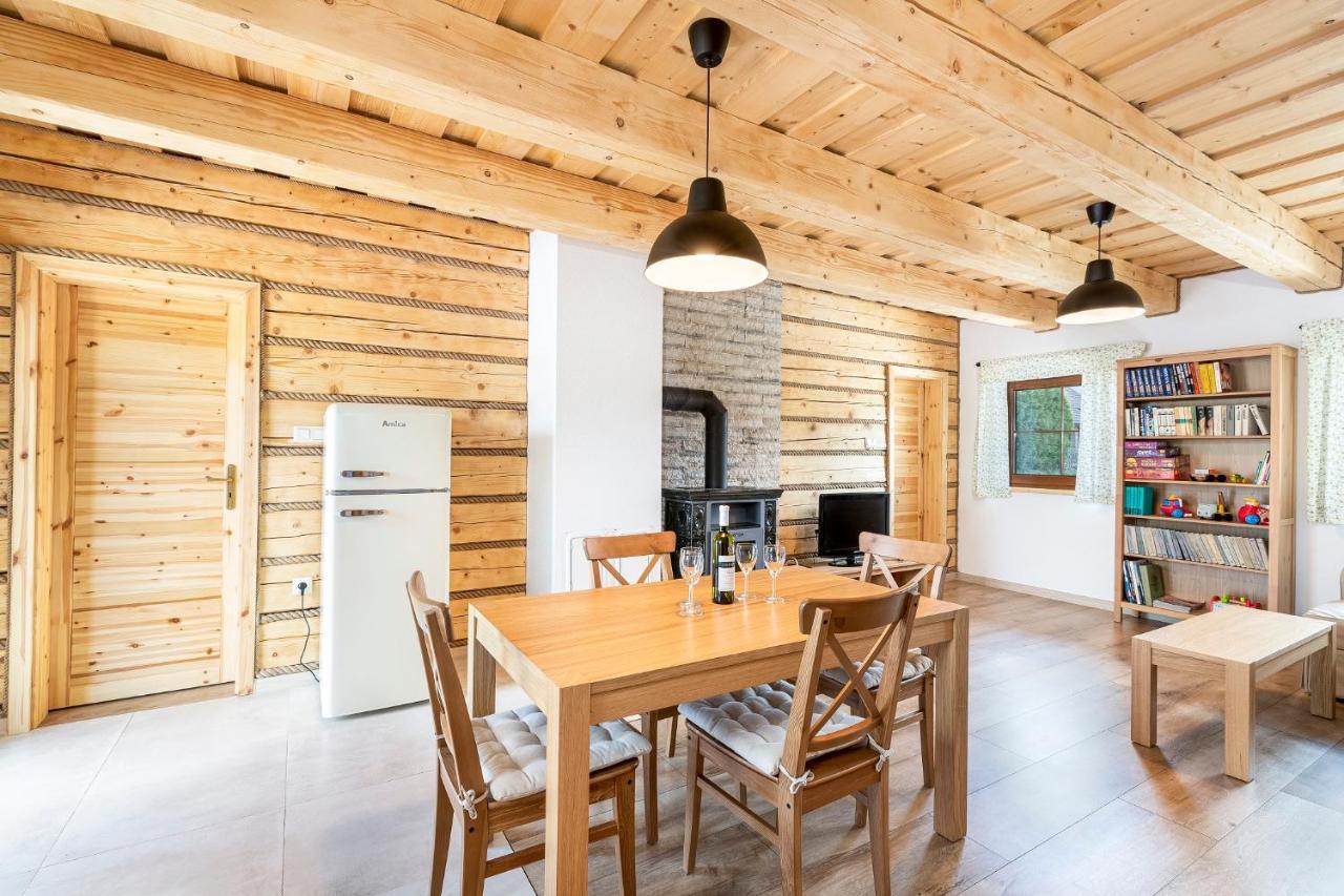 Drevenice Liptov - Ski & Hiking Apartments Lazisko Bagian luar foto