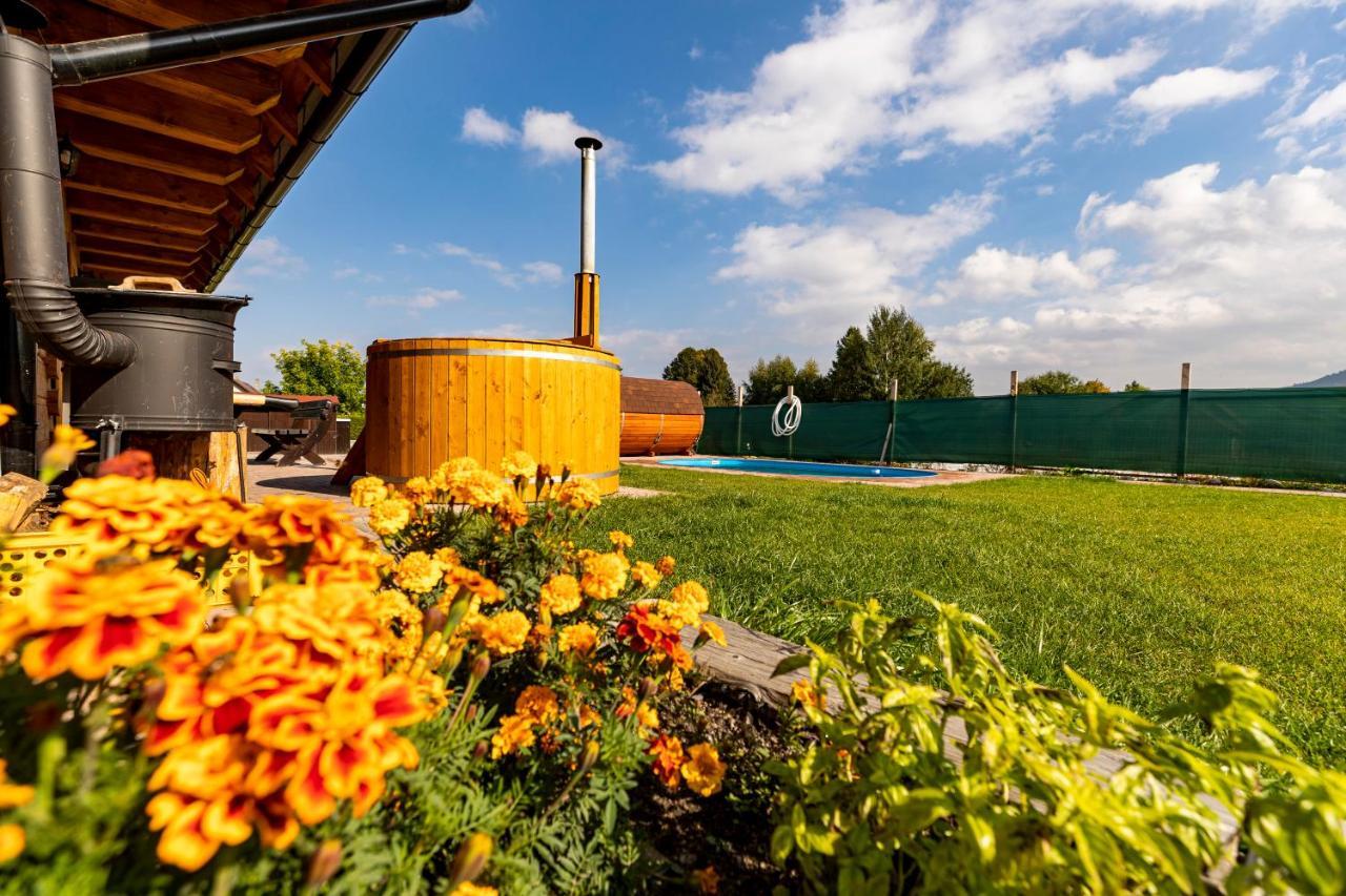 Drevenice Liptov - Ski & Hiking Apartments Lazisko Bagian luar foto