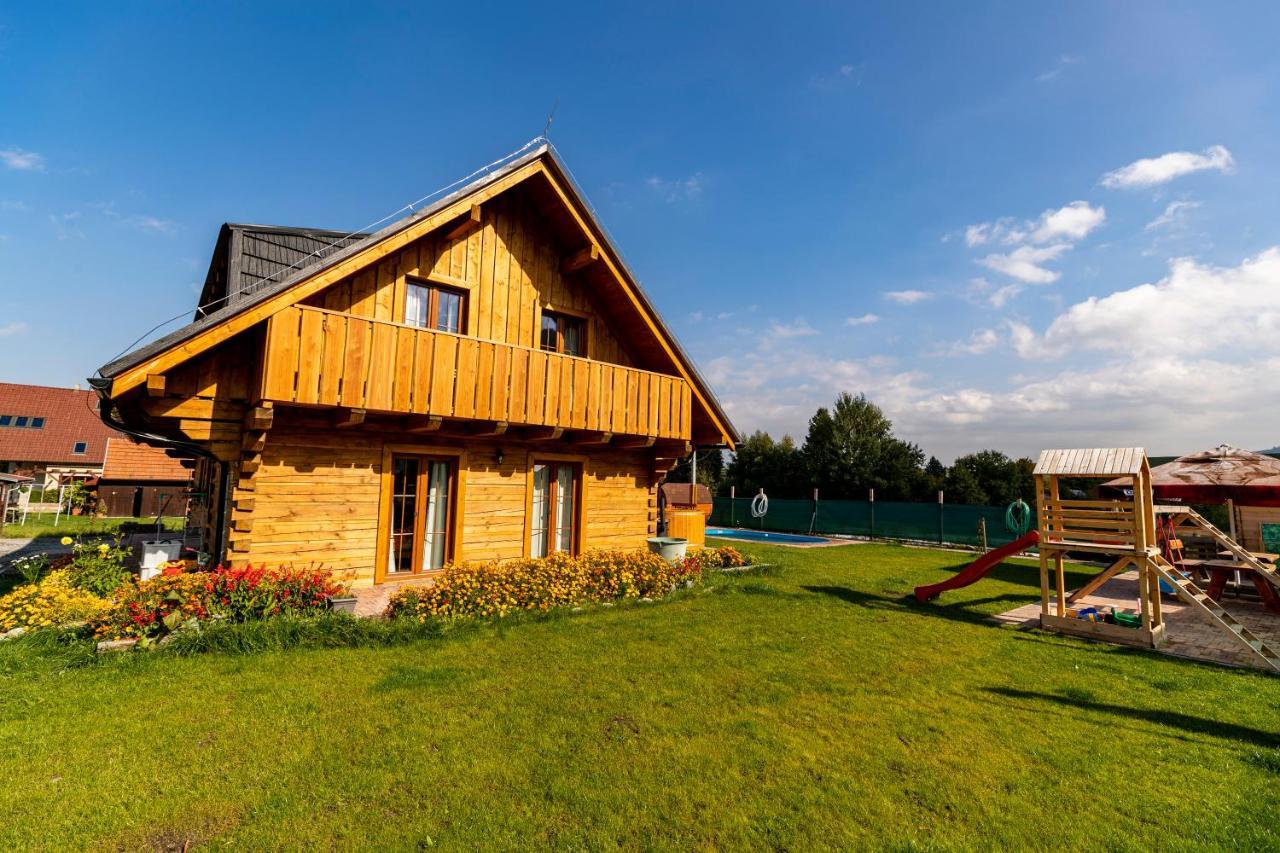 Drevenice Liptov - Ski & Hiking Apartments Lazisko Bagian luar foto