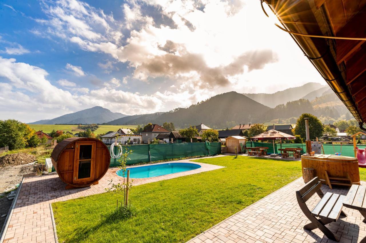 Drevenice Liptov - Ski & Hiking Apartments Lazisko Bagian luar foto