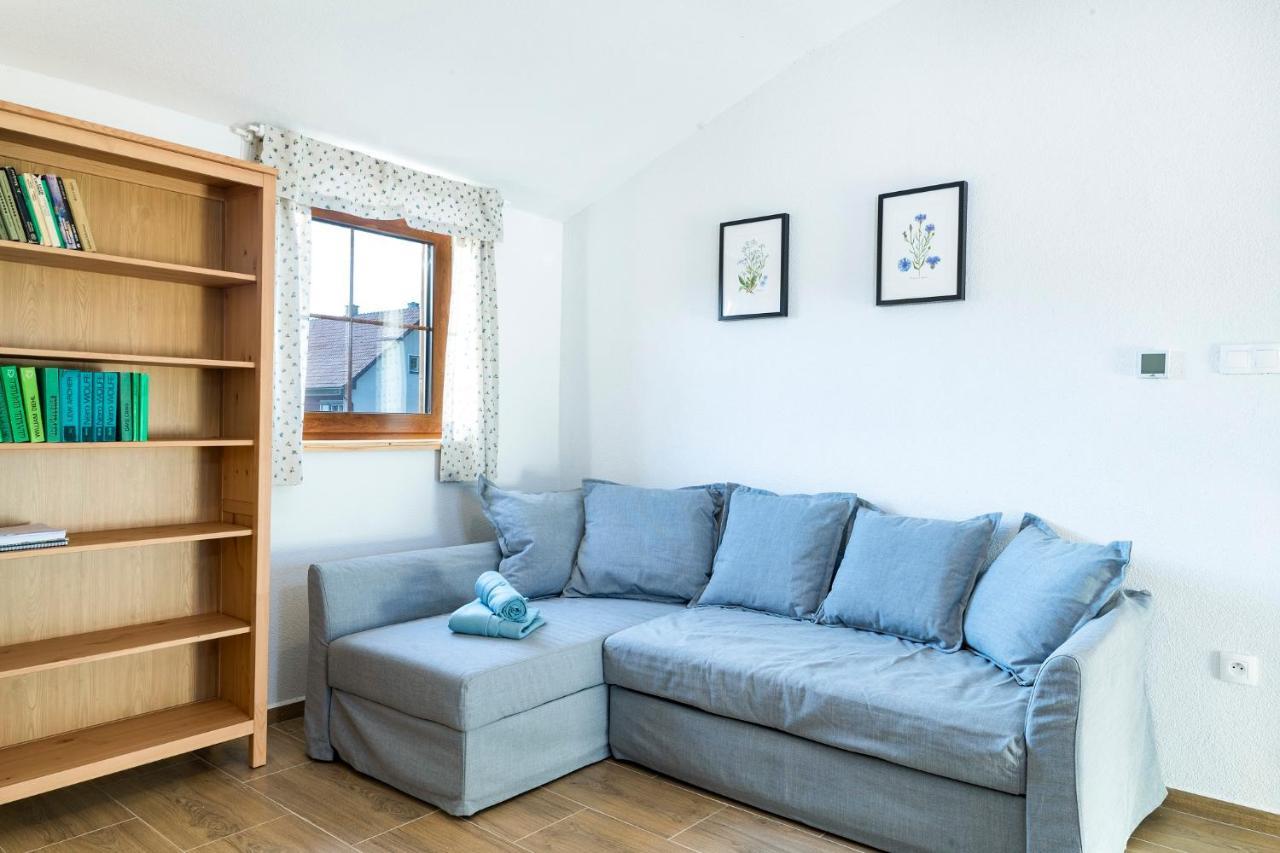 Drevenice Liptov - Ski & Hiking Apartments Lazisko Bagian luar foto