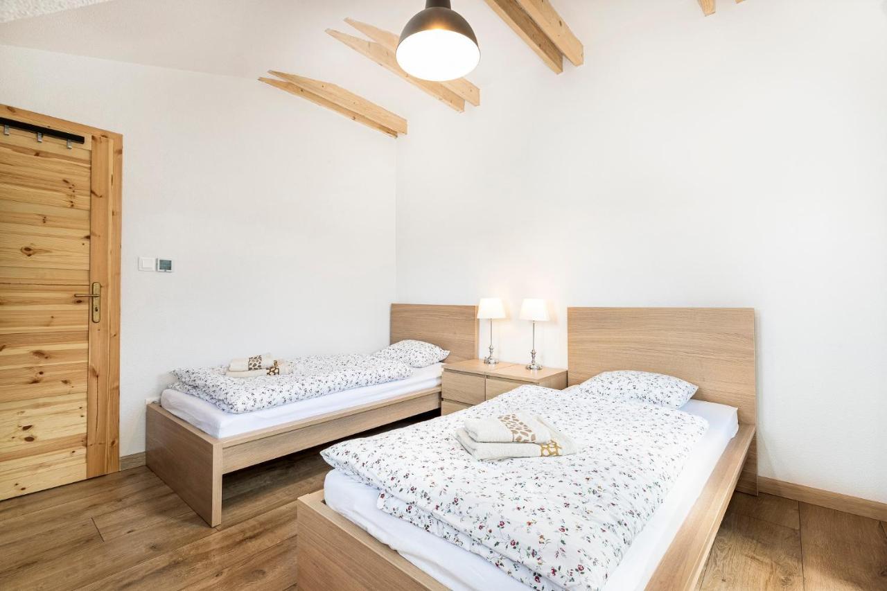 Drevenice Liptov - Ski & Hiking Apartments Lazisko Bagian luar foto
